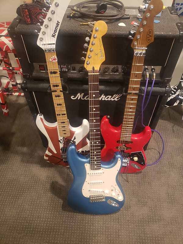 Fender Stratocaster 1994 - Lake placid blue image 1