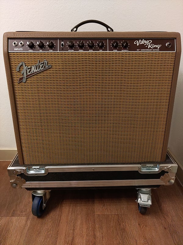 Fender Vibro-King 20th Anniversary Edition 60-Watt 3x10" Guitar Combo 2013 - 2016 - Brown image 1