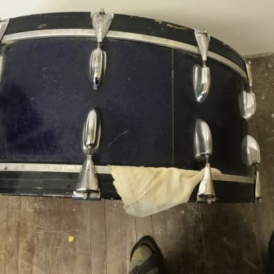 Slingerland  28x10 bass drum  1960s  Blue sparkle image 3