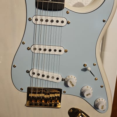 Pressley California Customs Stratocaster - Hand Crafted Hardtail 2021 Mary Kay White image 2