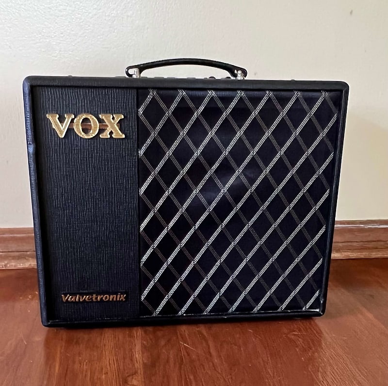 Vox VT40X 40-Watt 1x10 Digital Modeling Guitar Combo Amp image 1