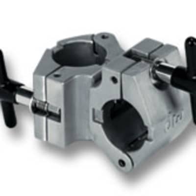 DW - DWSMRKC1515 - 1.5in To 1.5in 90 Degree Rack Clamp image 2