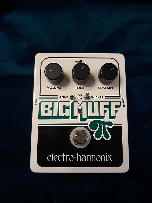 Electro-Harmonix Big Muff Pi with tone and wicker