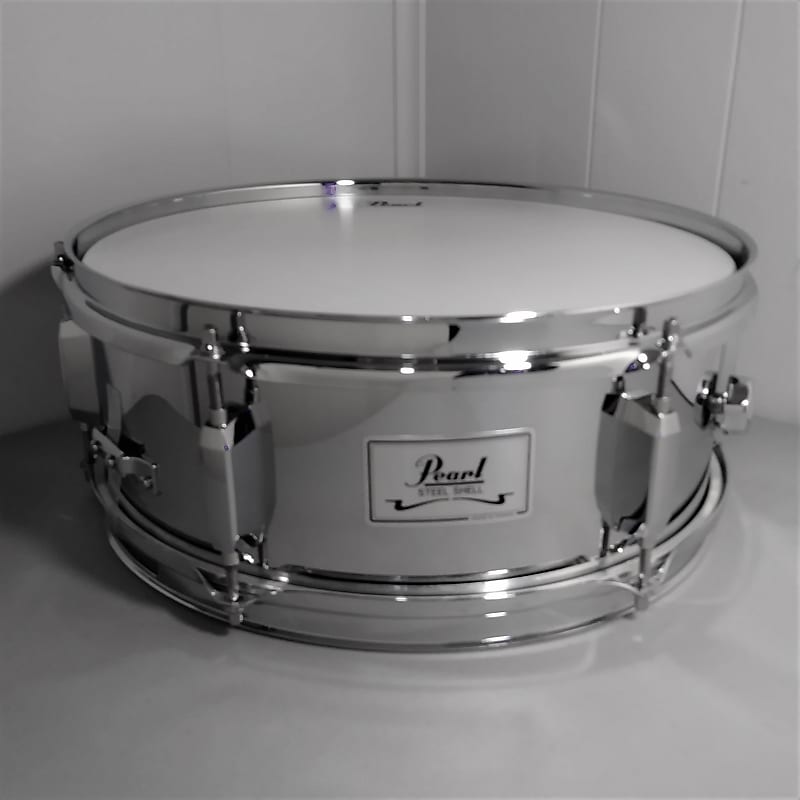 Pearl 13" x 5" Steel Shell Snare - Chrome image 1