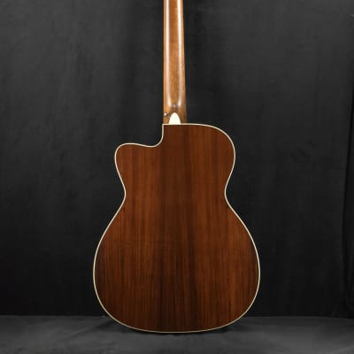 Martin BC-16E Rosewood Acoustic/Electric Bass Natural image 6