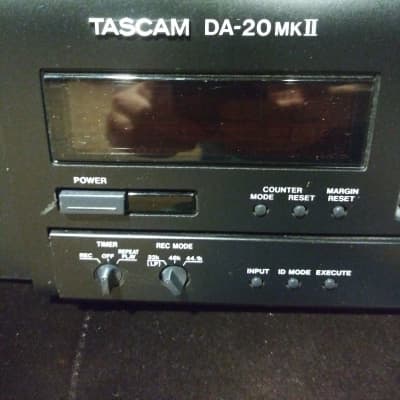 Tascam DA-20MK2 Digital Audio Tape Deck image 3