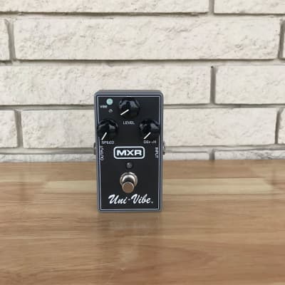 MXR M68 Uni-Vibe Chorus Vibrato Guitar Pedal image 1