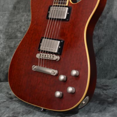 Squier Master Series Chambered Telecaster Wine Satin w Squier Master Series Chambered Telecaster Wine Satin w