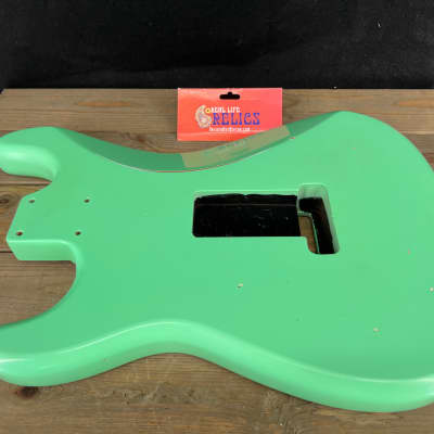 Immagine Real Life Relics Strat® Stratocaster® Body Aged Surf Green HSS #1 - 9