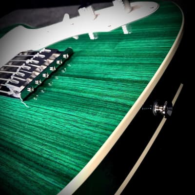 Freedom Guitar Research  "Green Pepper" image 14