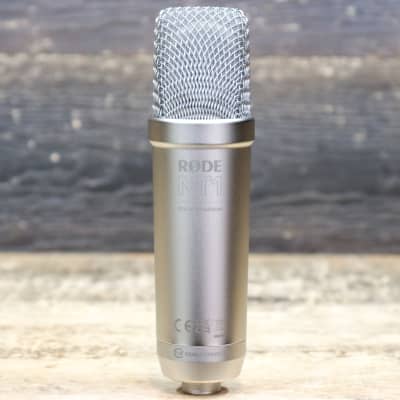 Rode Microphones NT1 5th Generation Silver Studio Condenser Microphone XLR & USB image 3