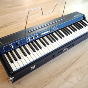 Roland EP-30 61-Key Electronic Piano | Reverb Canada