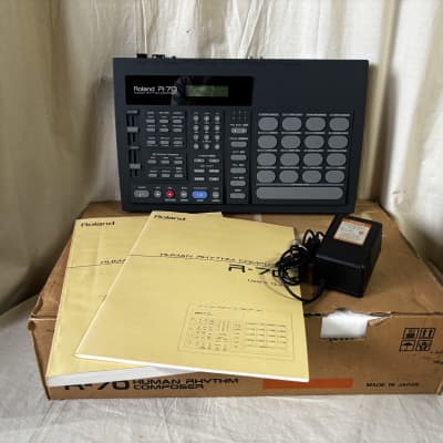 Roland R-70 HUMAN RHYTHM COMPOSER Drum Machine w/ box 120V adaptor NEW INTERNAL BATTERY!