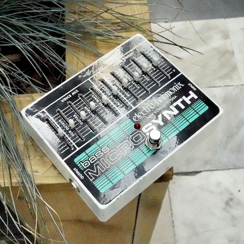 Electro-Harmonix Bass Micro Synth