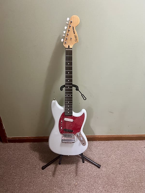 Squier Vintage Modified Mustang Electric Guitar | Reverb