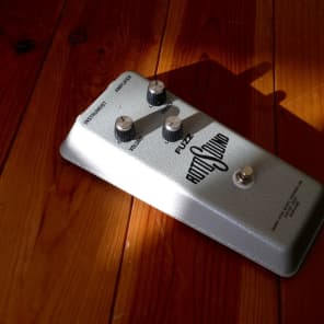 ファズ　Rotosound 1960's Fuzz Pedal Reissue mqdefault.jpg