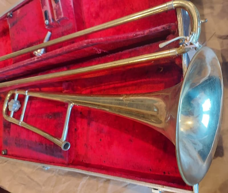 Holton Collegiate Trombone, USA, With case & mouthpiece