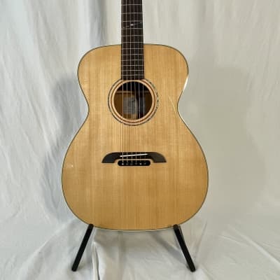 Amazon.co.jp: S.Yairi Yairi Traditional Series Acoustic