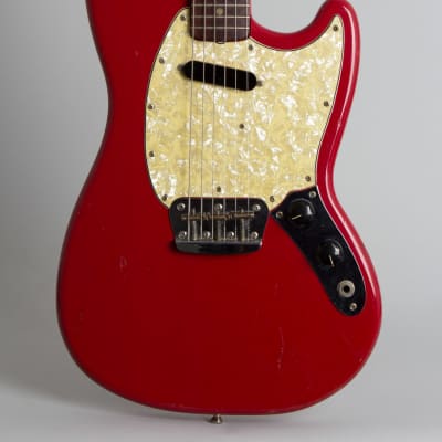 Fender  Musicmaster Solid Body Electric Guitar (1971), ser. #313168, black chipboard case. image 3