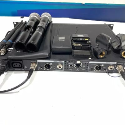 Shure UR4D L3 Dual Wireless Receiver W/2 UR2 Handheld Transmitters #2417 (One) image 19