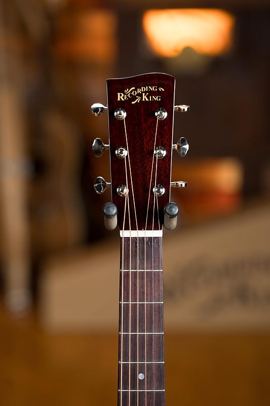 Recording King RD-318 Deluxe Dreadnought Natural | Reverb