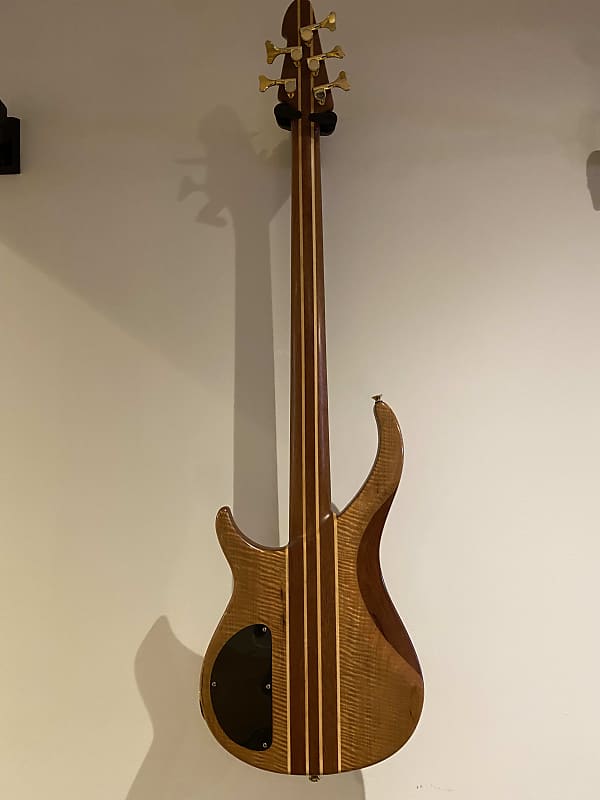 Peavey Grind Bass 5 NTB 5 String Neck Thru Electric Bass Natural