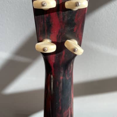 Maccaferri Islander soprano ukulele Dark red swirl image 8