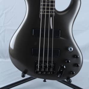 USED IBANEZ EDB600 ELECTRIC BASS GUITAR with CASE Luthite