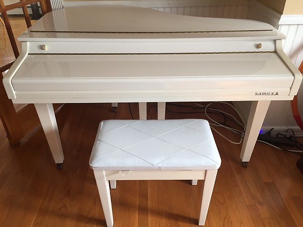 Samick SXP 511 White