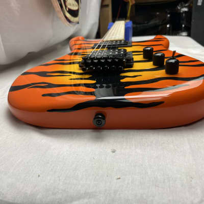 Kramer Pacer Series Vintage Electric Guitar 2020 - Orange Tiger image 8