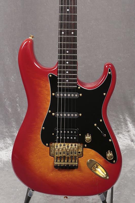 Fender Japan STR-75R (10/23)