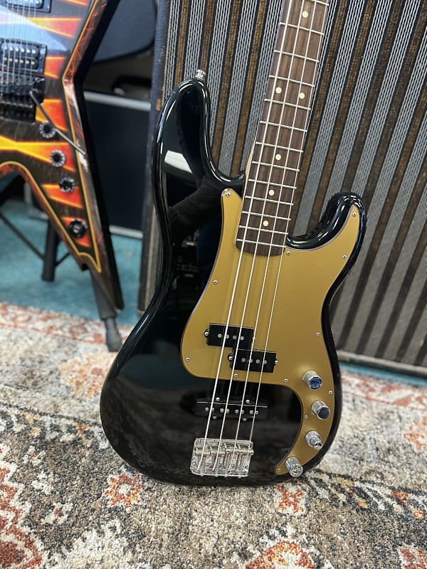 Fender Deluxe Precision Bass Special 1999 - 2004
