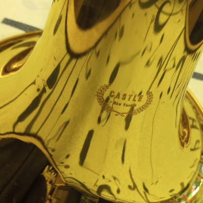 Castle Band Instruments Bb Marching Baritone Horn [CMB-LJTL-L - Brass Lacquer] image 11