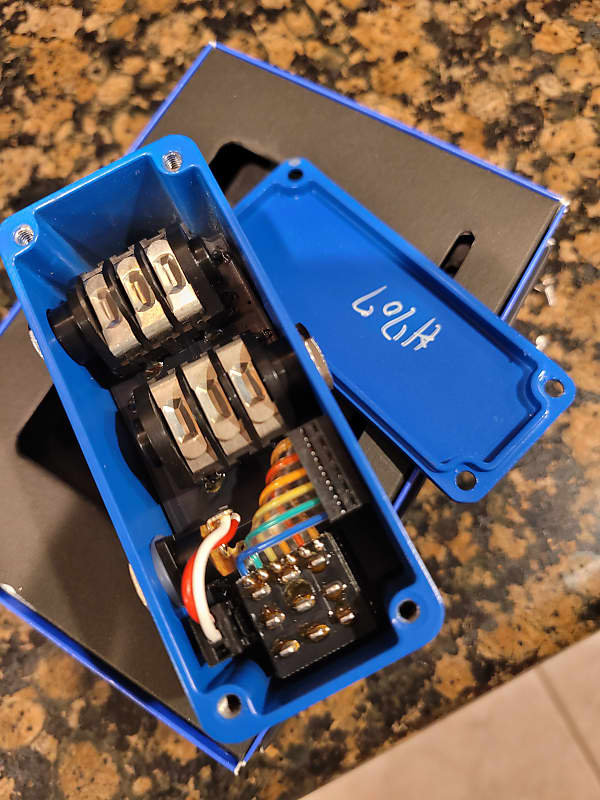 L' CLD（Leqtique） Leqtique CLD Caeruleum Lightdrive Boost Mini Guitar Pedal