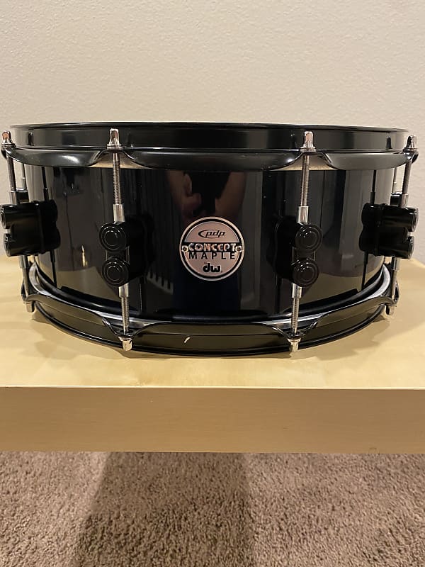 Caja Redoblante PDP Concept Series Maple 10x6 - Black Wax, Sonido Cálido, Para Bateristas