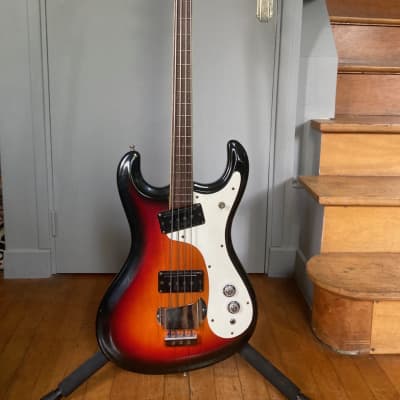 Mosrite Bass 1966 - Ventures style model - Sunburst for sale