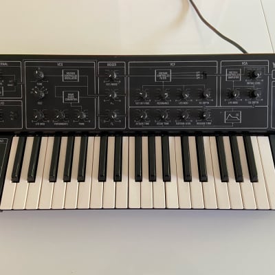 Yamaha CS-5 Monophonic Synthesizer 1978 - 1983 - Black