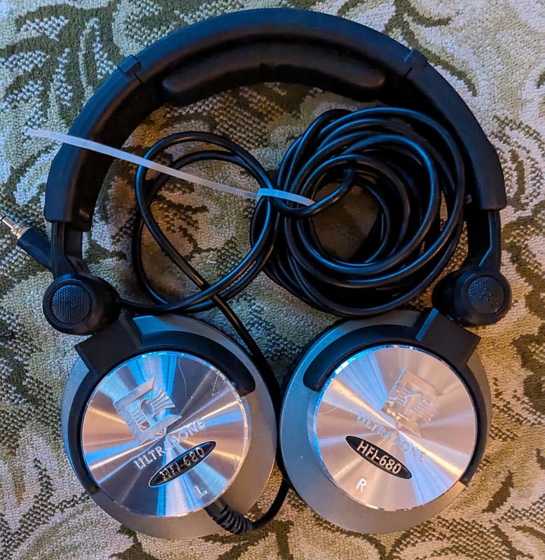 Ultrasone HFI-680 Reference Headphones - Silver | Reverb