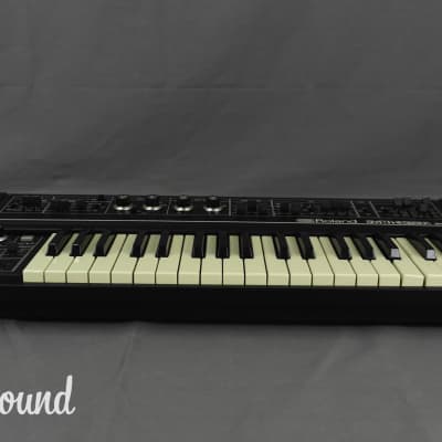 Roland SH-2 Synthesizer in very good condition