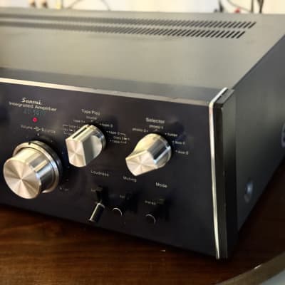 💎💎💎 Vintage Sansui AU-5900 Integrated Amplifier