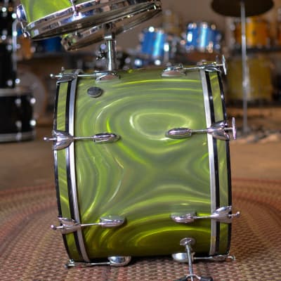 Immagine 1960s Gretsch "Rock 'n Roll" Olive Satin Flame Drum Kit - 10