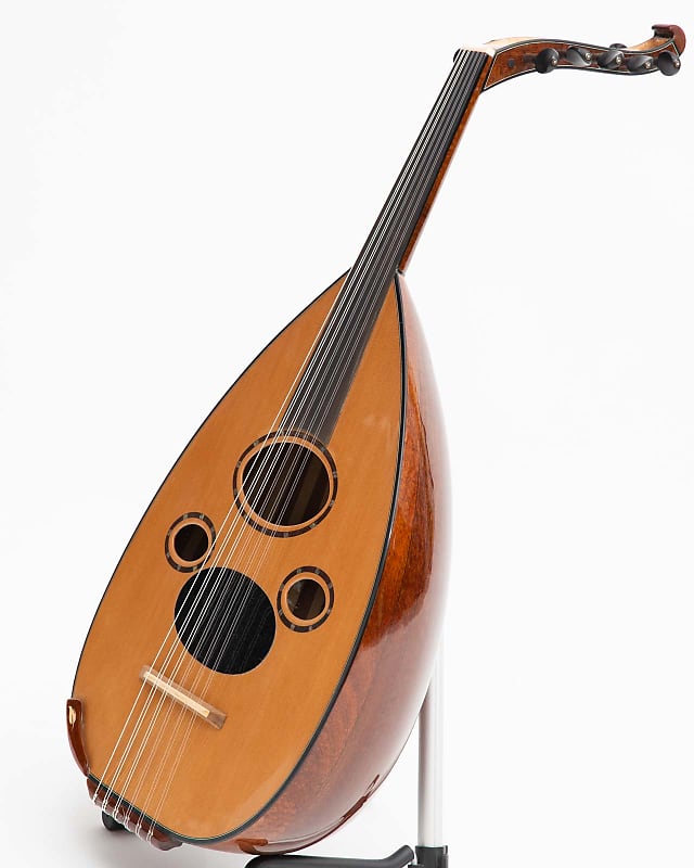 Mahogany oud 2024