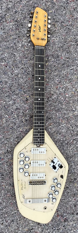 [ジャンク] Vox phantom 1960's Vox V246 Phantom Stereo XII Red | Reverb