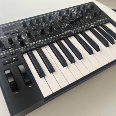 Novation AFX Station (Bass Station II - Limited Edition)