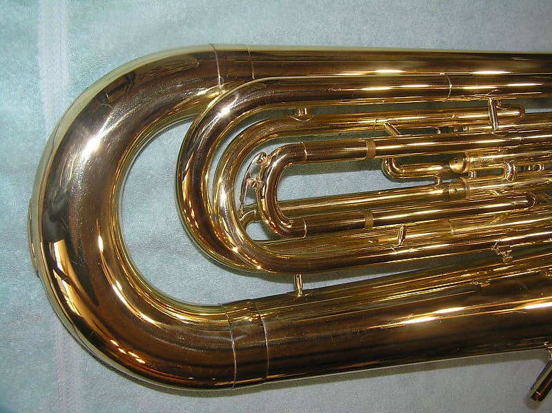 Yamaha YBB-102 Tuba - One Owner