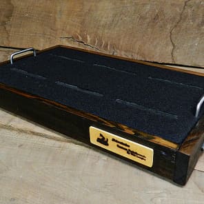 16x24 Hand-crafted guitar pedal board
