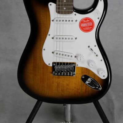 Fender Squier Bullet Stratocaster Hard Tail Brown Sunburst image 2