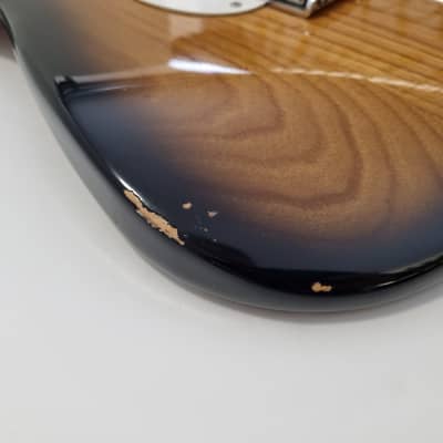 Fender Limited Edition 40th Anniversary 1954 Reissue Stratocaster with Maple Fretboard 1994 - 2-Color Sunburst image 10