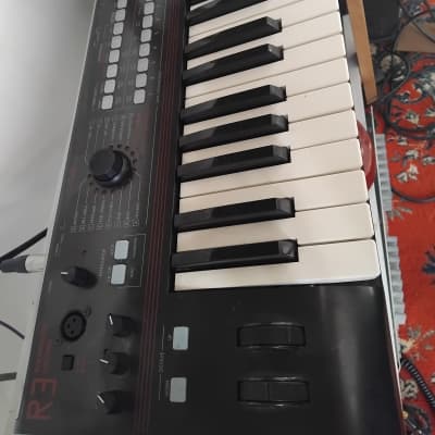 Korg R3 2010s - Black