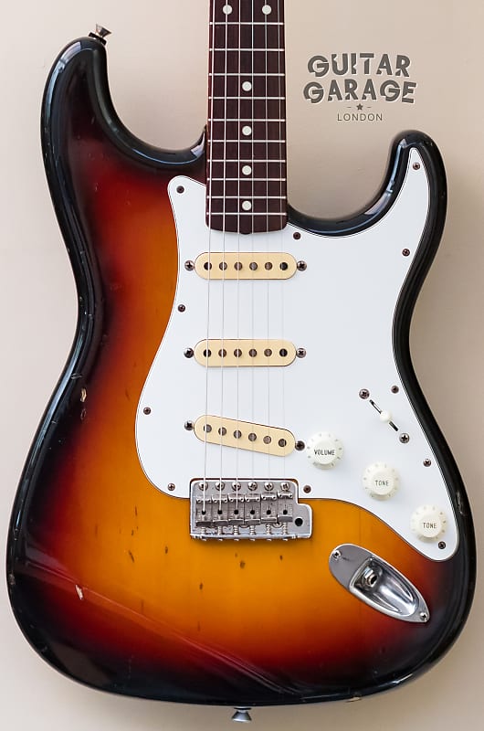 1991 Fender Japan 62 Vintage Reissue Stratocaster 3-tone
